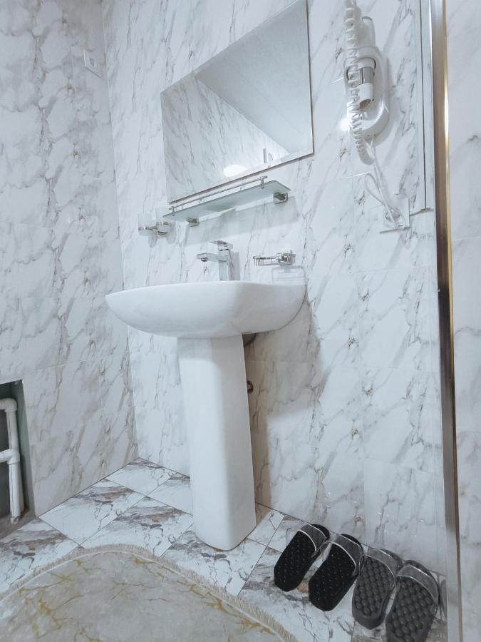 Dari Zanjir Hotel Samarkand Buitenkant foto